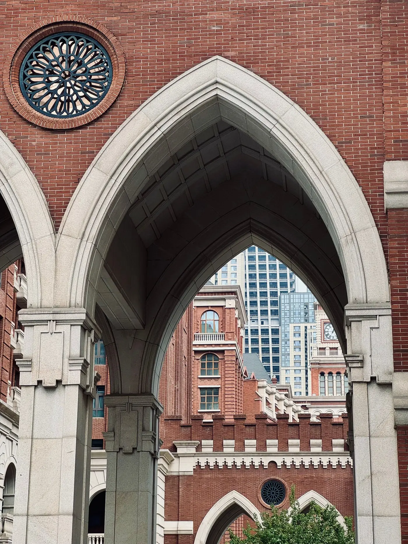 Five Avenues and the former concessions